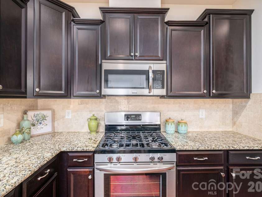 3404 Donnington Way, Gastonia, NC 28056.  MLS# CAR4403237, YatesRealty ID 37411. 