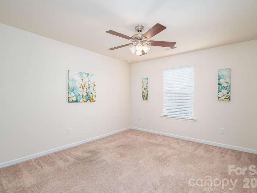 3404 Donnington Way, Gastonia, NC 28056.  MLS# CAR4403237, YatesRealty ID 37411. 