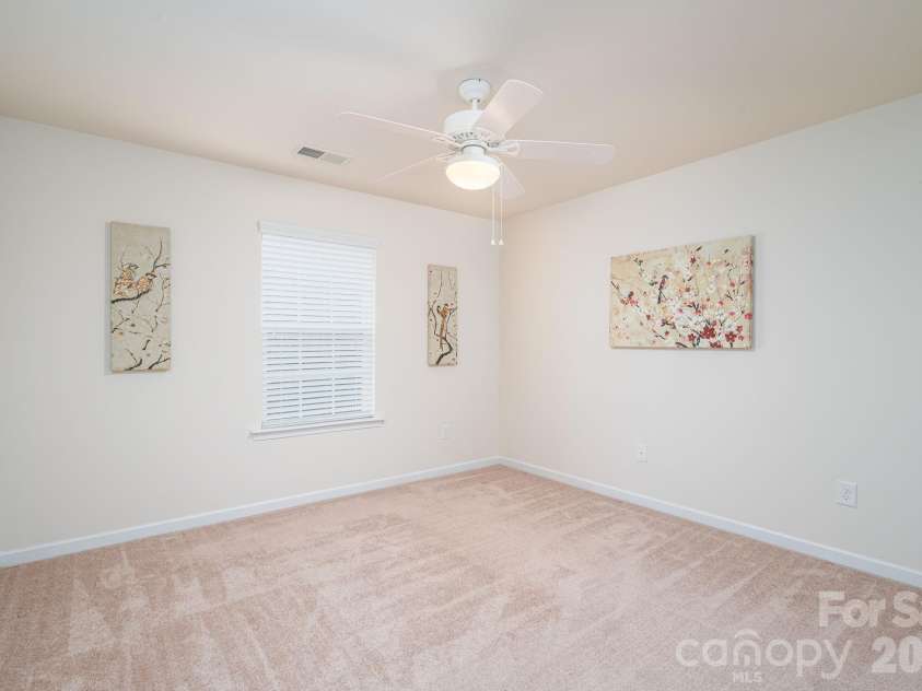3404 Donnington Way, Gastonia, NC 28056.  MLS# CAR4403237, YatesRealty ID 37411. 