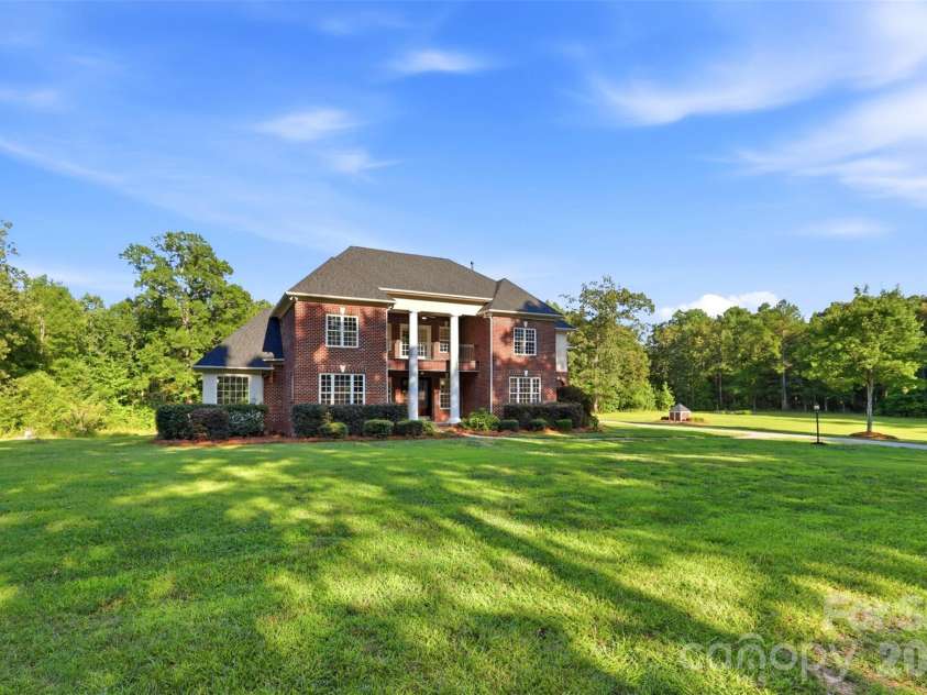 9620 Covey Trail, Indian Trail, NC 28079.  MLS# CAR4404053, YatesRealty ID 37415. 