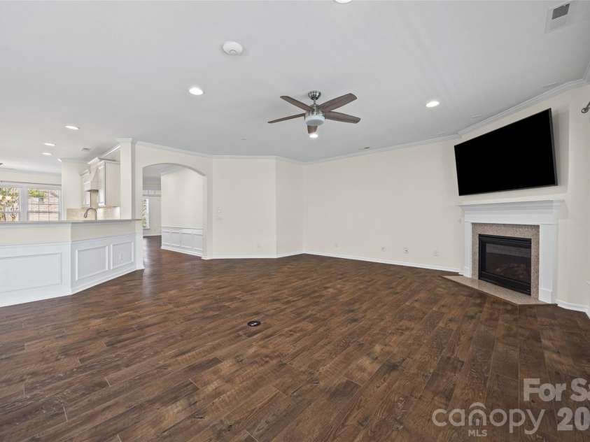 426 Haven Avenue, Fort Mill, SC 29715.  MLS# CAR4369775, YatesRealty ID 37416. 