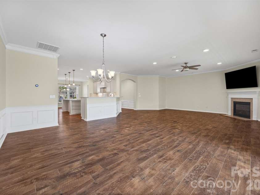 426 Haven Avenue, Fort Mill, SC 29715.  MLS# CAR4369775, YatesRealty ID 37416. 