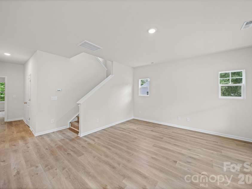 1410 Hubbard Terrace, Shelby, NC 28152.  MLS# CAR4395923, YatesRealty ID 37417. Great Room