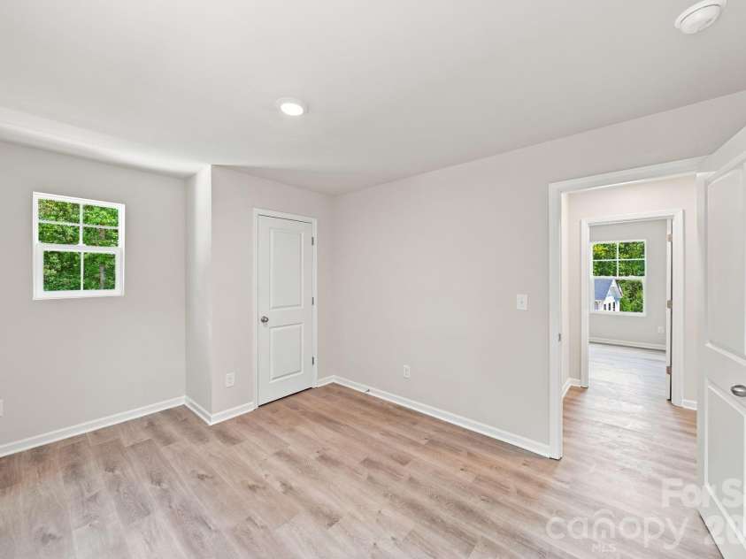 1410 Hubbard Terrace, Shelby, NC 28152.  MLS# CAR4395923, YatesRealty ID 37417. Hallway