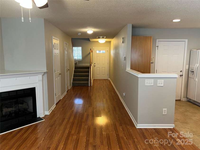 10824 Twisted Bark Lane, Charlotte, NC 28213.  MLS# CAR4239669, YatesRealty ID 3742. 