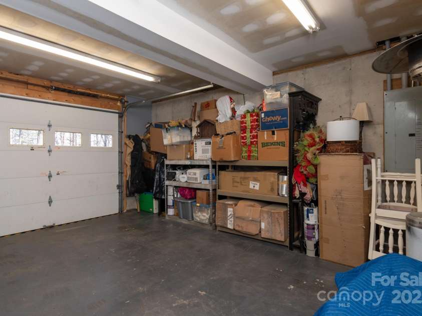 21 Maple Leaf Lane, Glade Valley, NC 28627.  MLS# CAR4328685, YatesRealty ID 3742. 