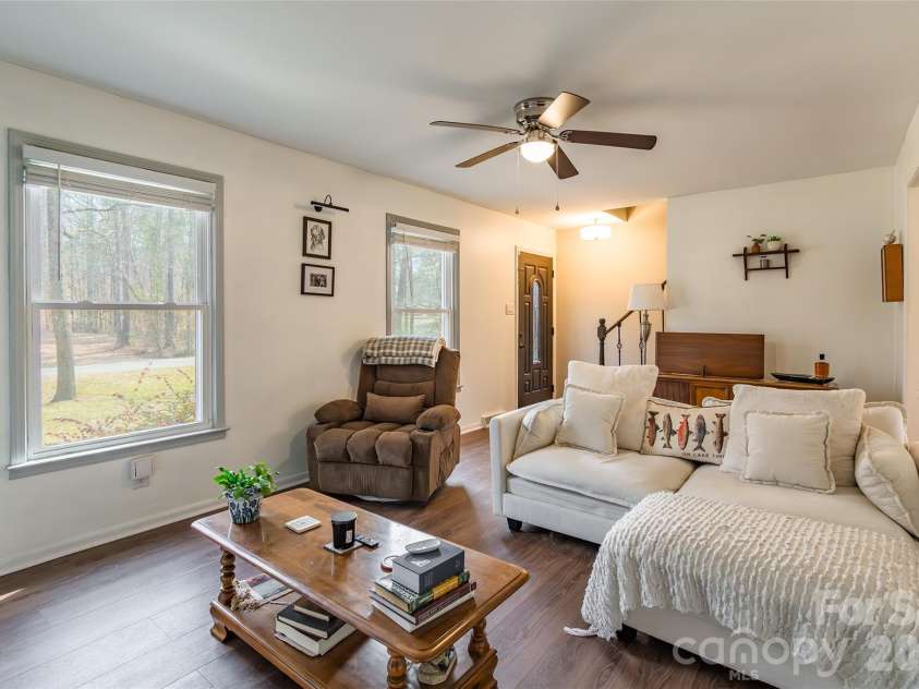 4834 Country Oaks Drive, Rock Hill, SC 29732.  MLS# CAR4351479, YatesRealty ID 3742. 