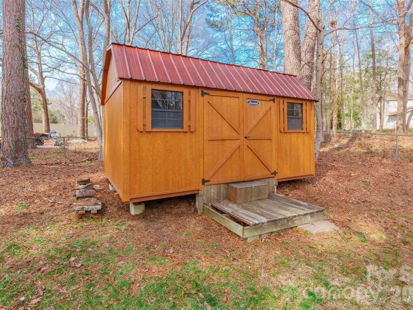 4834 Country Oaks Drive, Rock Hill, SC 29732.  MLS# CAR4351479, YatesRealty ID 3742. 