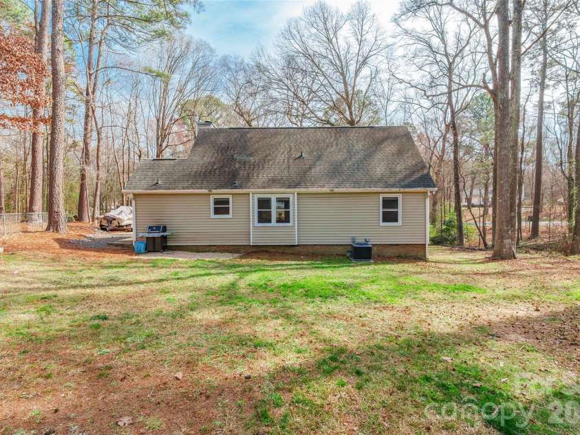 4834 Country Oaks Drive, Rock Hill, SC 29732.  MLS# CAR4351479, YatesRealty ID 3742. 