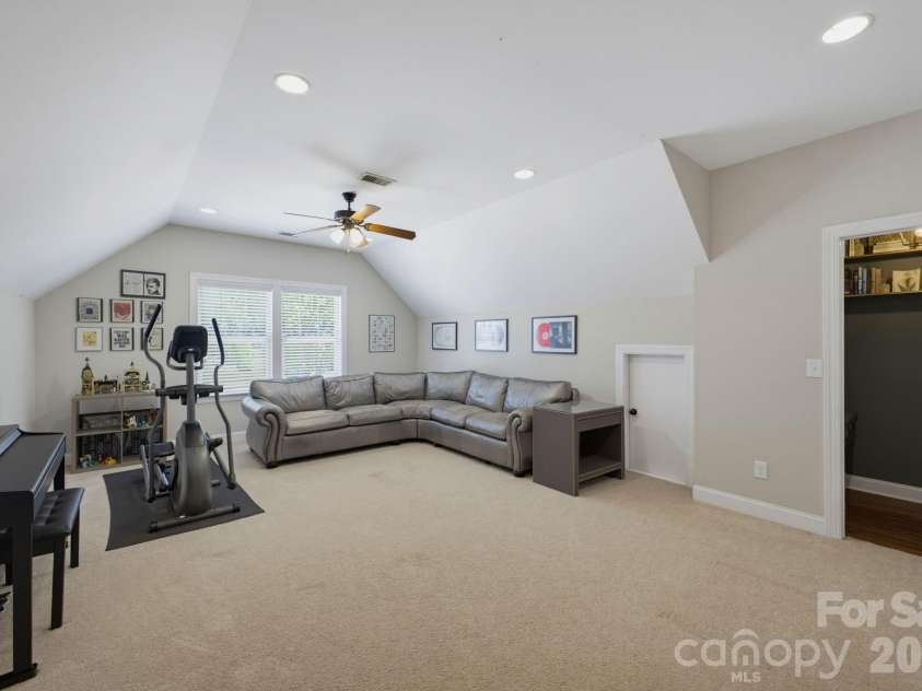 1210 39th Avenue, Hickory, NC 28601.  MLS# CAR4395071, YatesRealty ID 37420. Bonus/5th Bedroom