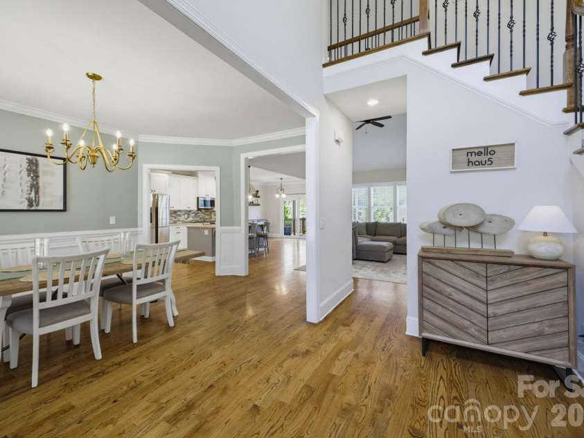 1210 39th Avenue, Hickory, NC 28601.  MLS# CAR4395071, YatesRealty ID 37420. Dining Room