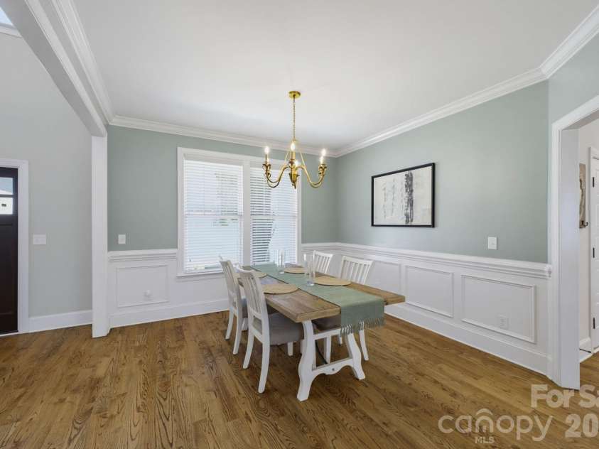 1210 39th Avenue, Hickory, NC 28601.  MLS# CAR4395071, YatesRealty ID 37420. Dining Room