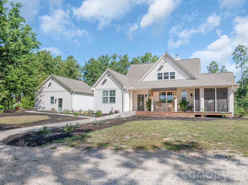 718 Jones Road, Kershaw, SC 29067.  MLS# CAR4395306, YatesRealty ID 37421. 