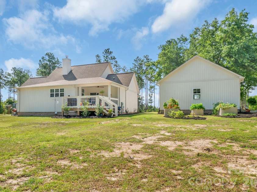 718 Jones Road, Kershaw, SC 29067.  MLS# CAR4395306, YatesRealty ID 37421. 