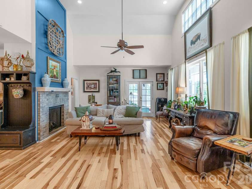 718 Jones Road, Kershaw, SC 29067.  MLS# CAR4395306, YatesRealty ID 37421. 