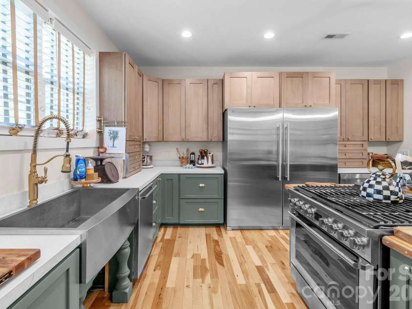718 Jones Road, Kershaw, SC 29067.  MLS# CAR4395306, YatesRealty ID 37421. 
