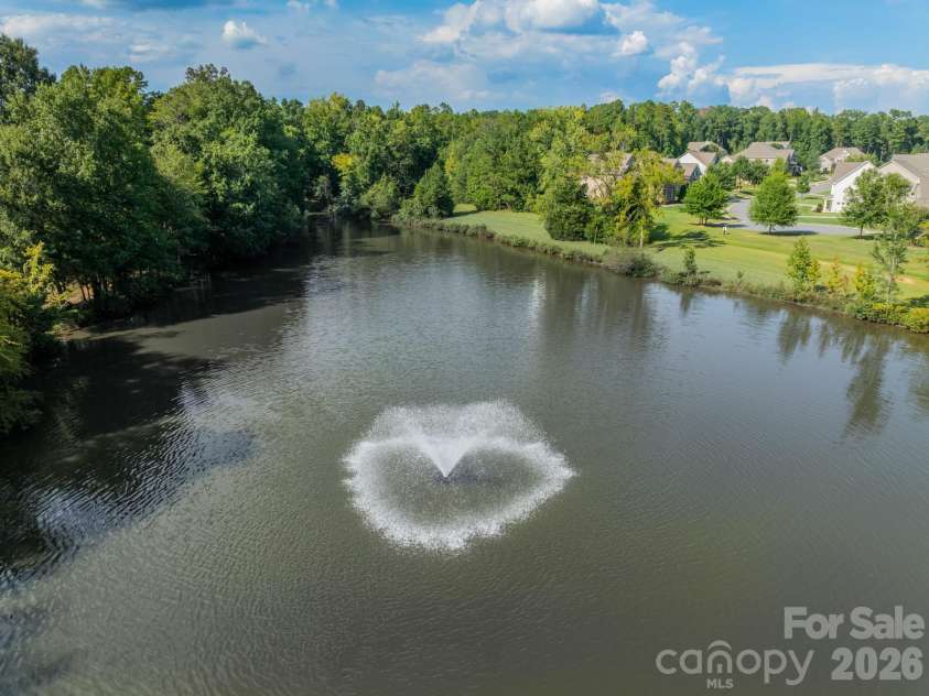 2028 Perry Pond Drive, Waxhaw, NC 28173.  MLS# CAR4420700, YatesRealty ID 37422. 