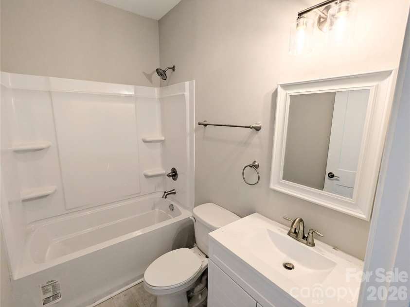 258 East Avenue, Monroe, NC 28110.  MLS# CAR4398935, YatesRealty ID 37423. Hall Bath