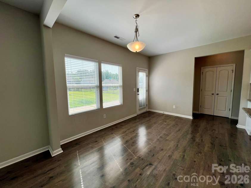 2007 Creeks Landing Drive, Monroe, NC 28110.  MLS# CAR4395896, YatesRealty ID 37424. Breakfast Area
