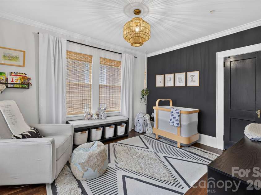 724 Grandin Road, Charlotte, NC 28208.  MLS# CAR4404077, YatesRealty ID 37426. 