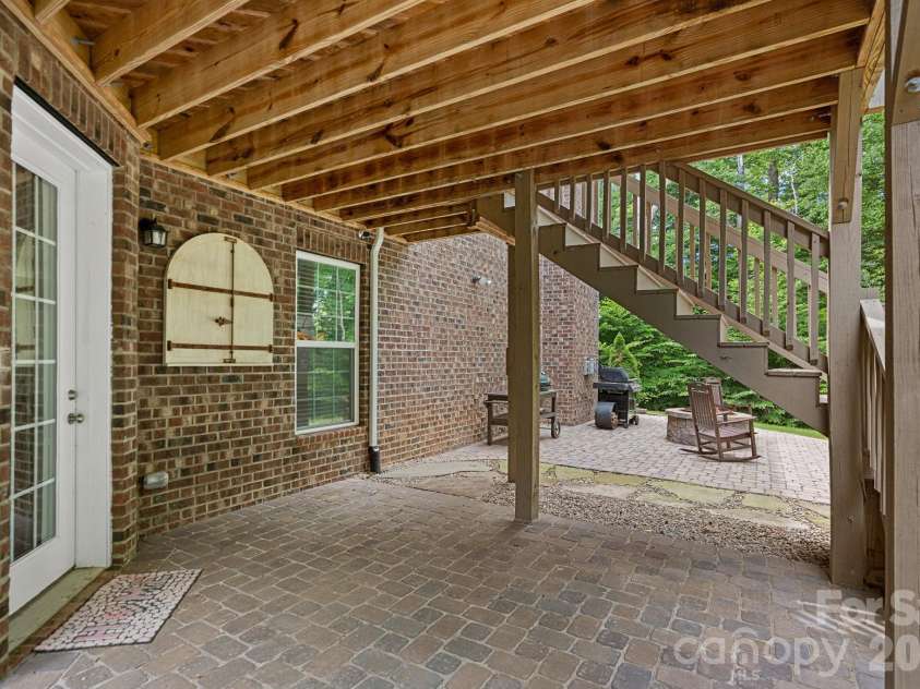 2026 Sweet William Drive, Harrisburg, NC 28075.  MLS# CAR4387267, YatesRealty ID 37427. 