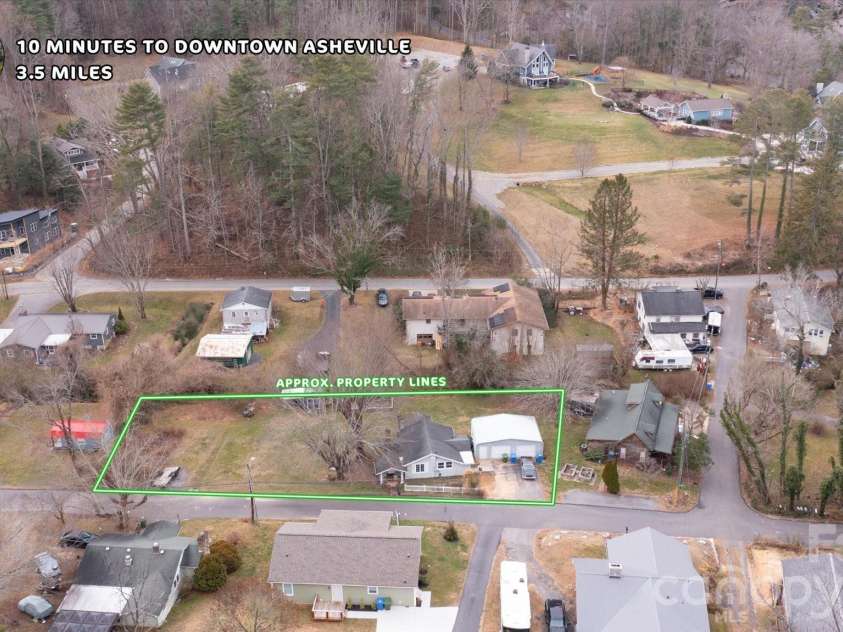 16 Sycamore Street, Asheville, NC 28804.  MLS# CAR4334704, YatesRealty ID 3743. 