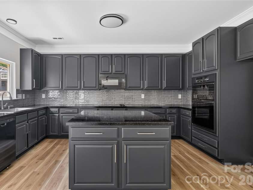 4348 Stone Mountain Drive, Gastonia, NC 28054.  MLS# CAR4404110, YatesRealty ID 37430. 