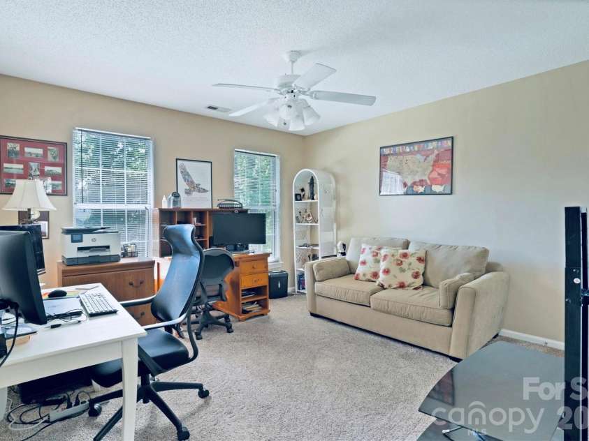 2908 Pinewood Hill Drive, Matthews, NC 28105.  MLS# CAR4394283, YatesRealty ID 37433. 