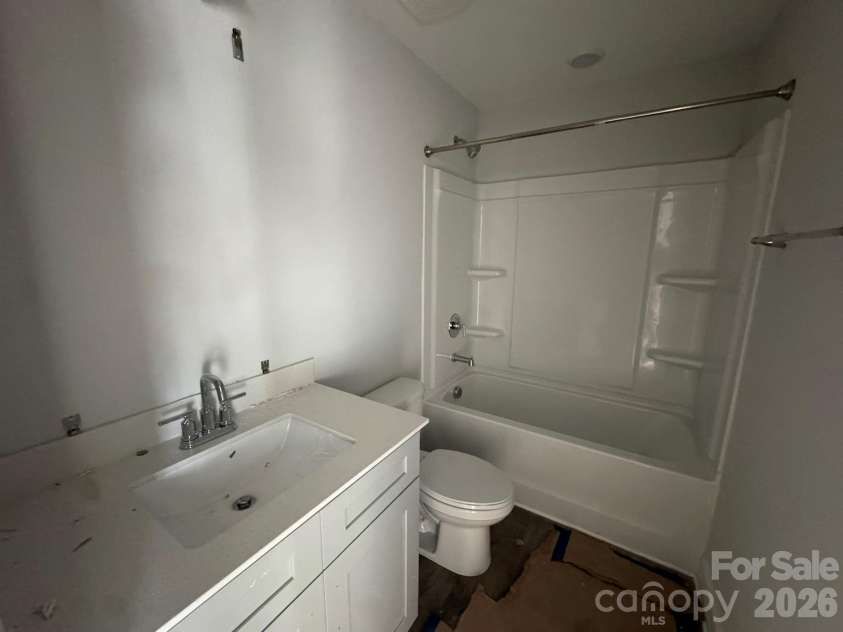 4370 Black Court, Harrisburg, NC 28075.  MLS# CAR4409517, YatesRealty ID 37434. Bath 2