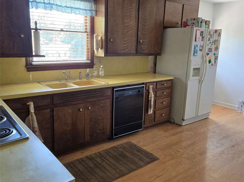 131 Morvue Loop, Statesville, NC 28625.  MLS# CAR4375122, YatesRealty ID 37436. 