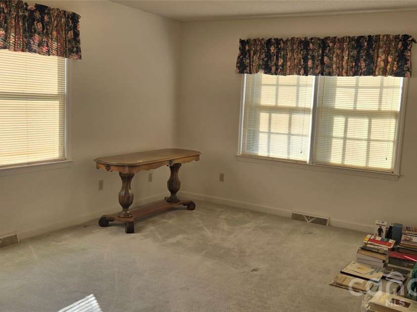 131 Morvue Loop, Statesville, NC 28625.  MLS# CAR4375122, YatesRealty ID 37436. Bedroom
