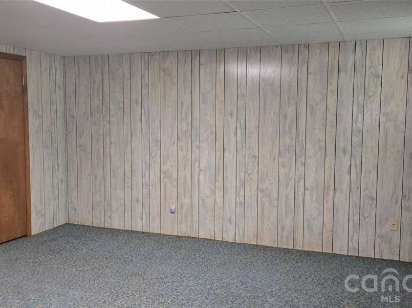 131 Morvue Loop, Statesville, NC 28625.  MLS# CAR4375122, YatesRealty ID 37436. BSMT BR