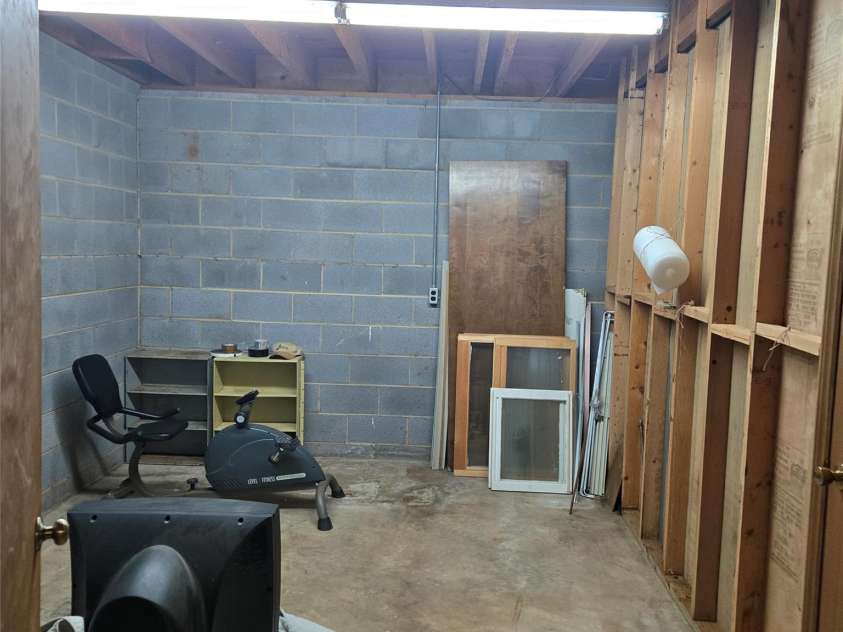131 Morvue Loop, Statesville, NC 28625.  MLS# CAR4375122, YatesRealty ID 37436. Mechanical room -ll