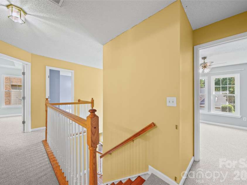 8615 Harmony Bridge Place, Charlotte, NC 28216.  MLS# CAR4381839, YatesRealty ID 37437. Hallway