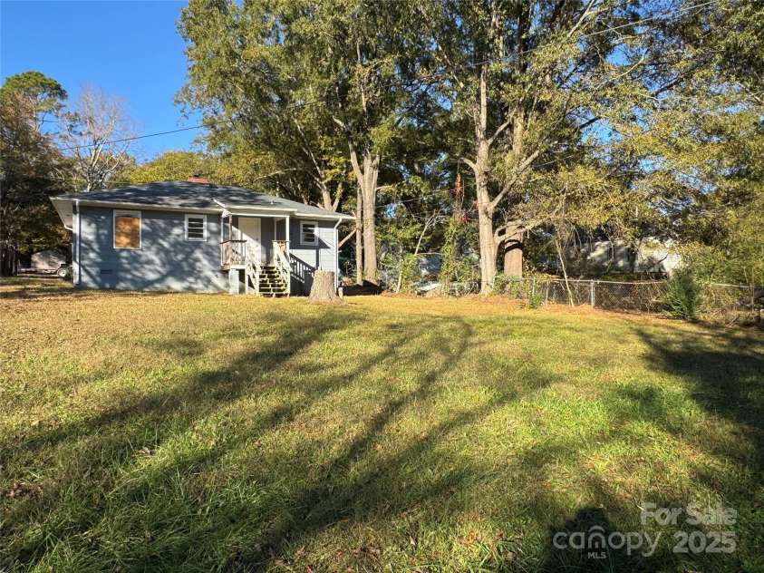 1224 Bailey Street, Albemarle, NC 28001.  MLS# CAR4251606, YatesRealty ID 3744. 