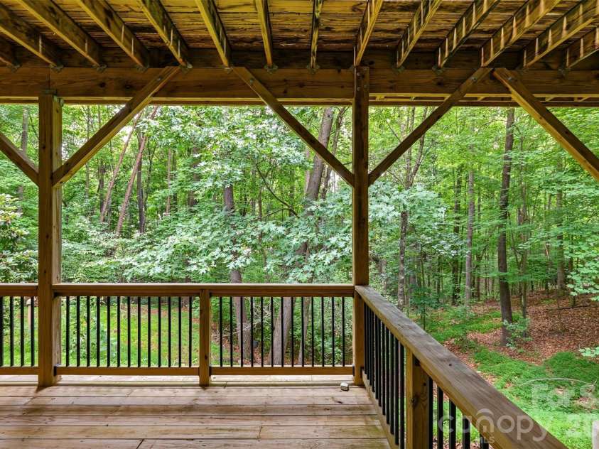 151 Maple View Drive, Troutman, NC 28166.  MLS# CAR4405574, YatesRealty ID 3744. 