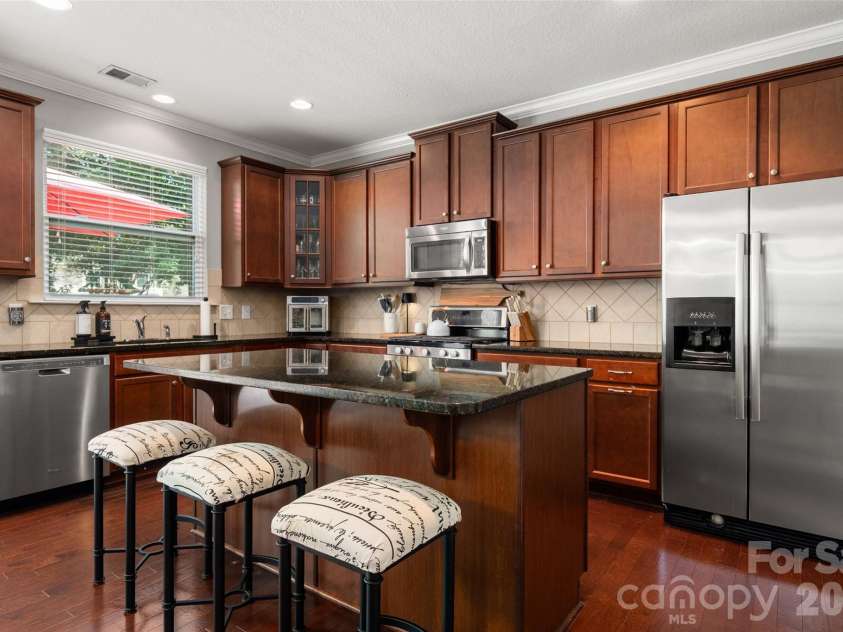 3024 Bridgewick Road, Waxhaw, NC 28173.  MLS# CAR4404956, YatesRealty ID 37441. 