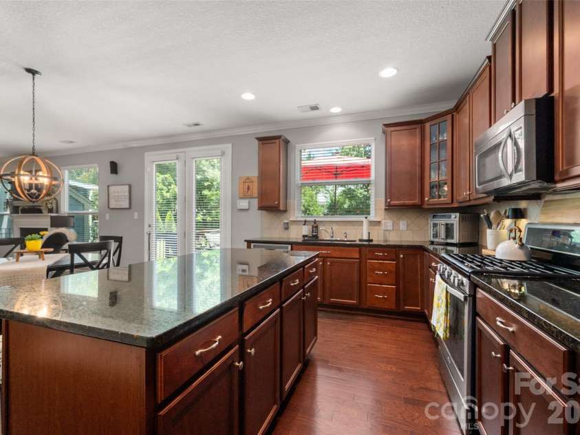 3024 Bridgewick Road, Waxhaw, NC 28173.  MLS# CAR4404956, YatesRealty ID 37441. 
