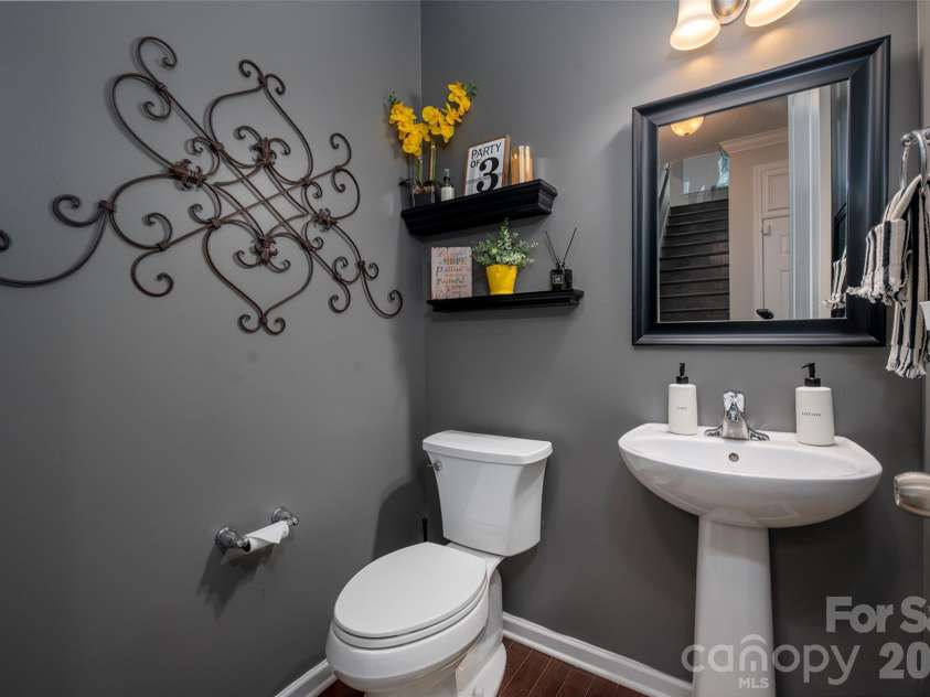 3024 Bridgewick Road, Waxhaw, NC 28173.  MLS# CAR4404956, YatesRealty ID 37441. 