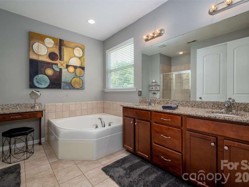 3024 Bridgewick Road, Waxhaw, NC 28173.  MLS# CAR4404956, YatesRealty ID 37441. 