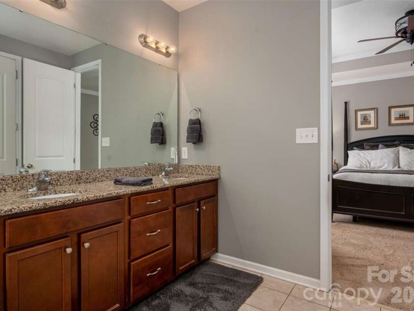 3024 Bridgewick Road, Waxhaw, NC 28173.  MLS# CAR4404956, YatesRealty ID 37441. 