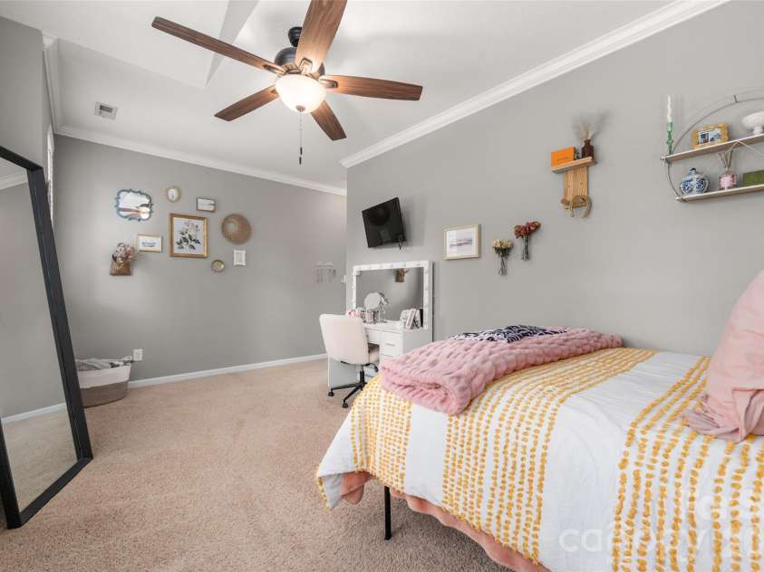 3024 Bridgewick Road, Waxhaw, NC 28173.  MLS# CAR4404956, YatesRealty ID 37441. 