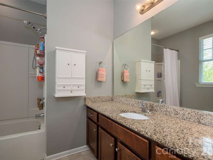 3024 Bridgewick Road, Waxhaw, NC 28173.  MLS# CAR4404956, YatesRealty ID 37441. 