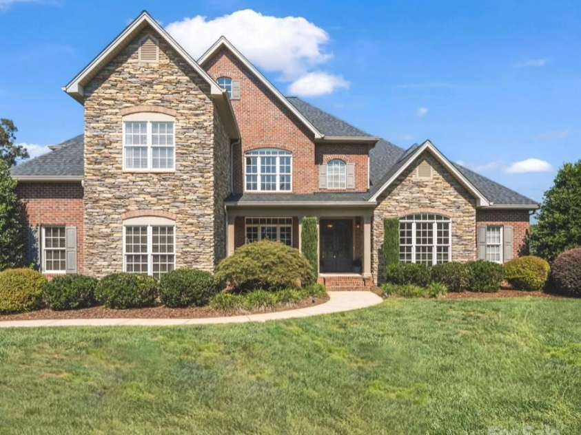 734 Cedar Hill Drive, Shelby, NC 28152.  MLS# CAR4293682, YatesRealty ID 37444. 