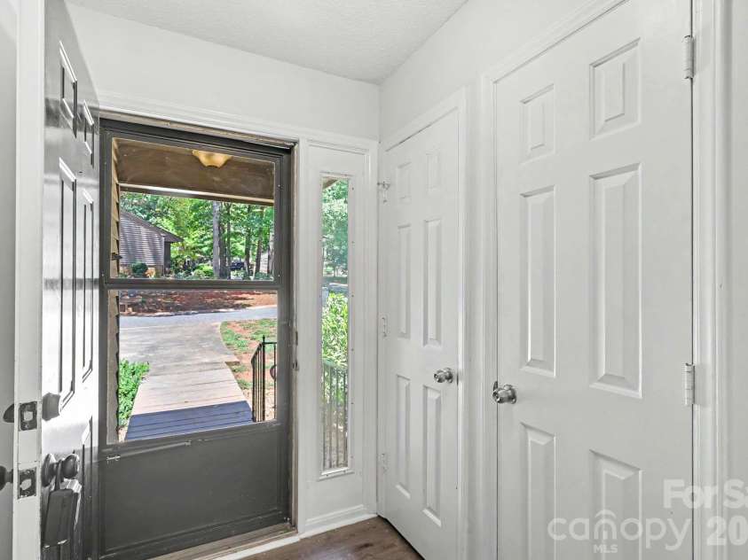 988 Cranberry Circle, Fort Mill, SC 29715.  MLS# CAR4404597, YatesRealty ID 37446. 