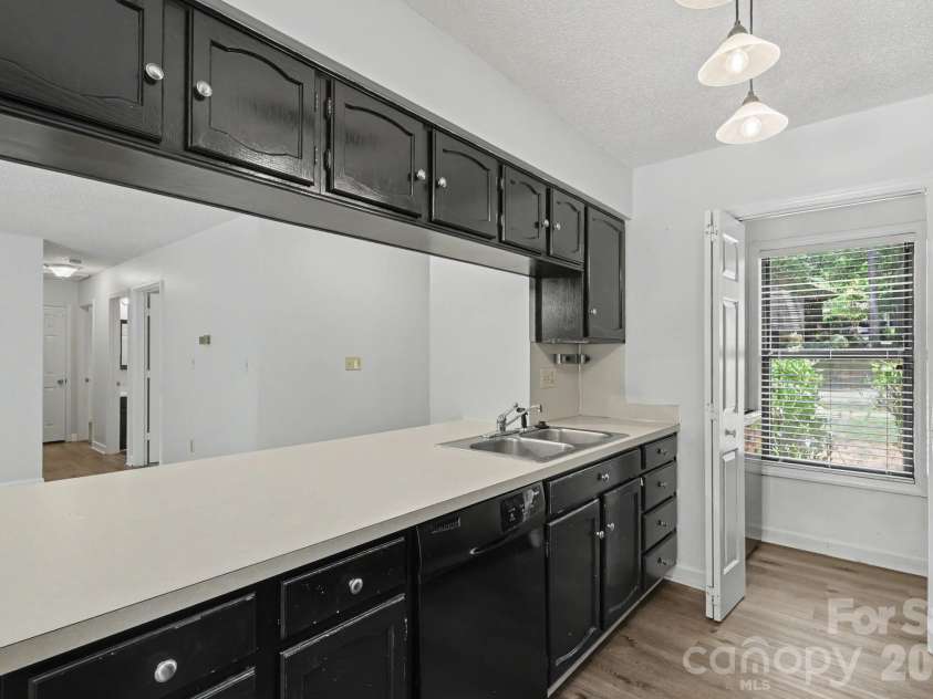 988 Cranberry Circle, Fort Mill, SC 29715.  MLS# CAR4404597, YatesRealty ID 37446. 