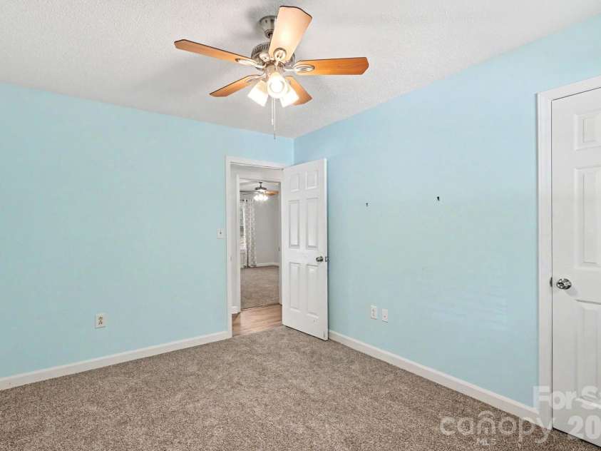 988 Cranberry Circle, Fort Mill, SC 29715.  MLS# CAR4404597, YatesRealty ID 37446. 