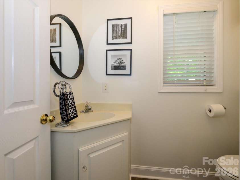 2704 Gold Spike Court, Matthews, NC 28105.  MLS# CAR4403850, YatesRealty ID 37447. 
