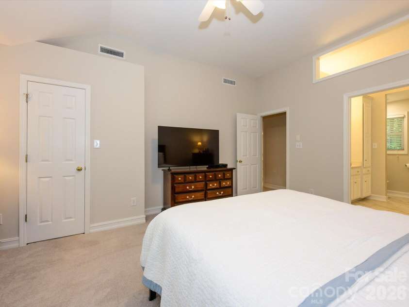 2704 Gold Spike Court, Matthews, NC 28105.  MLS# CAR4403850, YatesRealty ID 37447. 