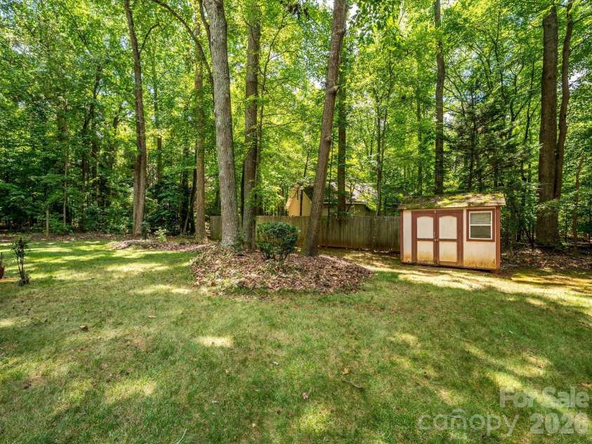 2704 Gold Spike Court, Matthews, NC 28105.  MLS# CAR4403850, YatesRealty ID 37447. 